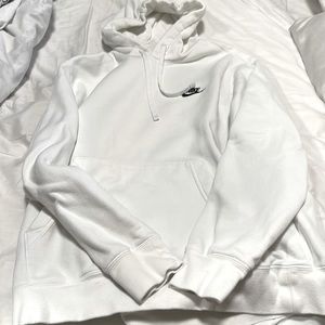 Nike men’s sweatshirt